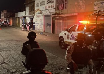 Autoridades en el lugar del tiroteo en Irapuato