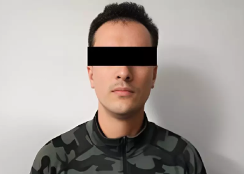 Primer plano del detenido Walter “N”, proveedor de armas del CJNG, tras su captura en Jalisco.
