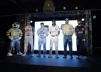 Uniformes de los Tigres de Quintana Roo