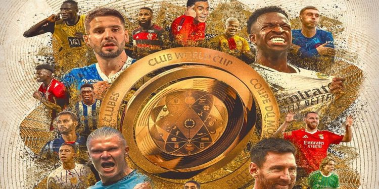 Jugadores de diferentes equipos durante el Mundial de Clubes 2025, en una jugada clave del torneo.