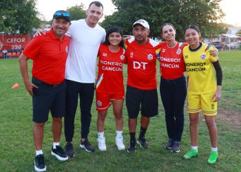 Realizan evento “Niñas, Goles y Diversión” en el CEFOR en Cancún