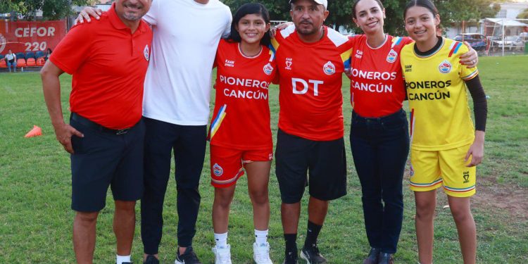 Realizan evento “Niñas, Goles y Diversión” en el CEFOR en Cancún