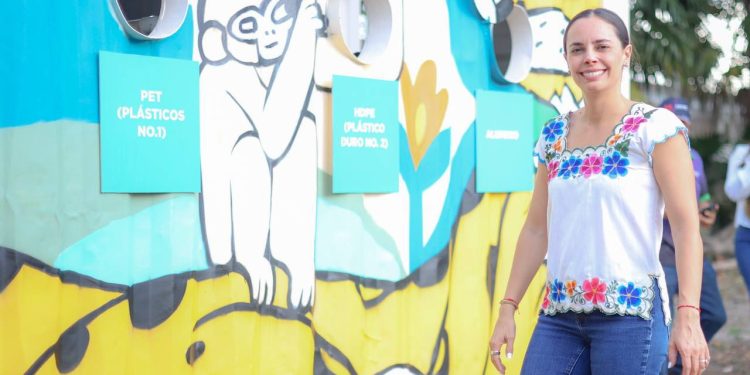 Ana Paty Peralta anuncia exitoso Reciclatón instalado en la Biblioteca Enrique Baroccio
