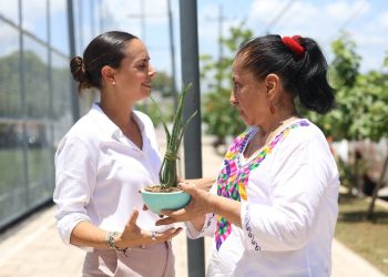 Ana Paty Peralta, participó en la Asamblea de Mujeres “Voces por la Igualdad y contra las Violencias”