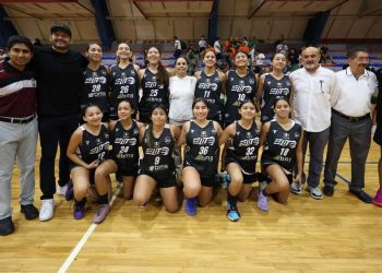 Ana Paty Peralta, inauguró la XI Copa Internacional de Basquetbol Cancún 2025