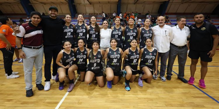 Ana Paty Peralta, inauguró la XI Copa Internacional de Basquetbol Cancún 2025
