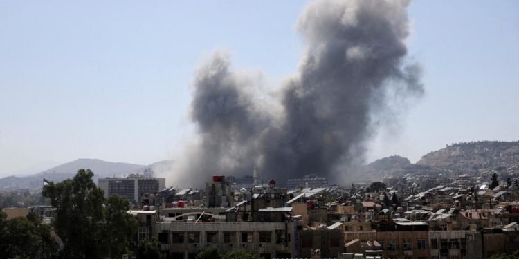 Israel ataca Siria: bombardeos alcanzan Damasco y Sweida