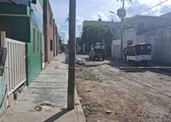 Violento ataque termina con hombre asesinado en la SM 64