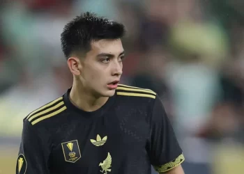 Gil Mora con la camiseta de la Selección Mexicana durante la Copa Oro 2025