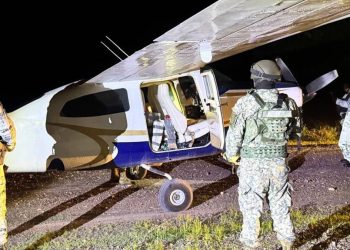 Aseguran aeronave con cocaina en Colima casi media tonelada incautada en pista clandestina