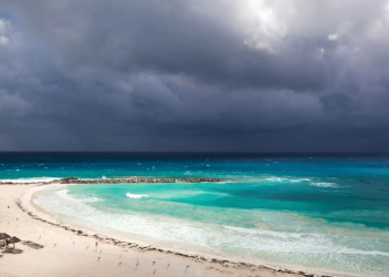 Sol radiante o lluvias intensas: el clima en Cancún hoy 3 de julio