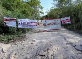 Vista aérea de fraccionamiento clausurado en Cancún