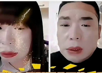 Imagen del tío rojo en China mostrando su apariencia como hombre y disfrazado de mujer