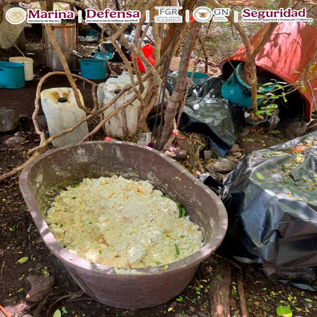 Contenedor metálico con metanfetamina hallado en laboratorio clandestino en Culiacán