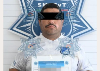 detienen a comandante de la policía municipal de Cancún