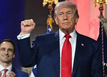 Trump impone arancel a India por comprar petróleo ruso