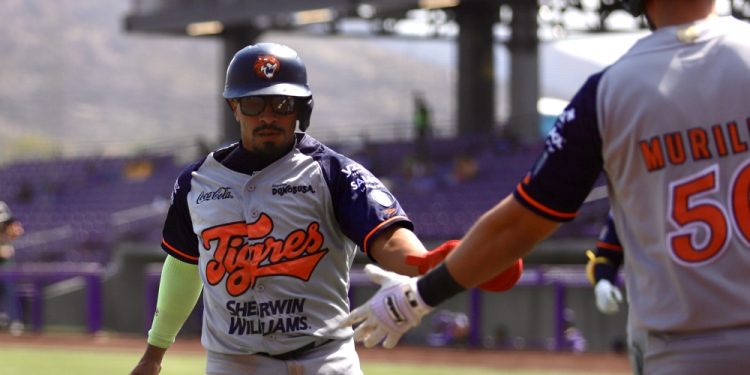 Tigres de Quintana Roo 2025 jugadores extranjeros