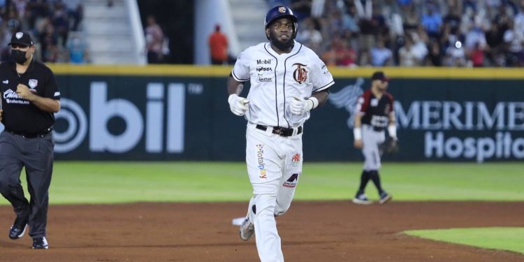 Tigres de Quintana Roo vs mejores duelos en playoffs: ¡Choque Épico!