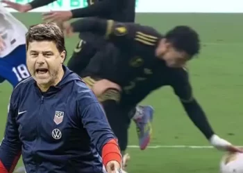 Entrenador de Estados Unidos protesta jugada de Jorge Sánchez por mano en la Copa Oro 2025