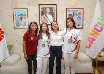 Ana Paty Peralta, recibió a las ganadoras de medallas en la Olimpiada Nacional CONADE 2025