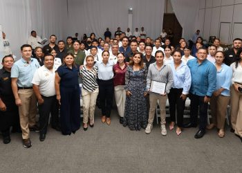 Entregan el distintivo “Corazón Azul” al Hotel Sandos Cancún