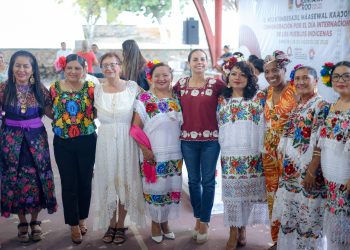 Ana Paty Peralta, encabezó la Conmemoración por el Día Internacional de los Pueblos Indígenas