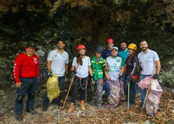Ana Paty Peralta fortalece la conservación de Cenotes Urbanos en Cancún