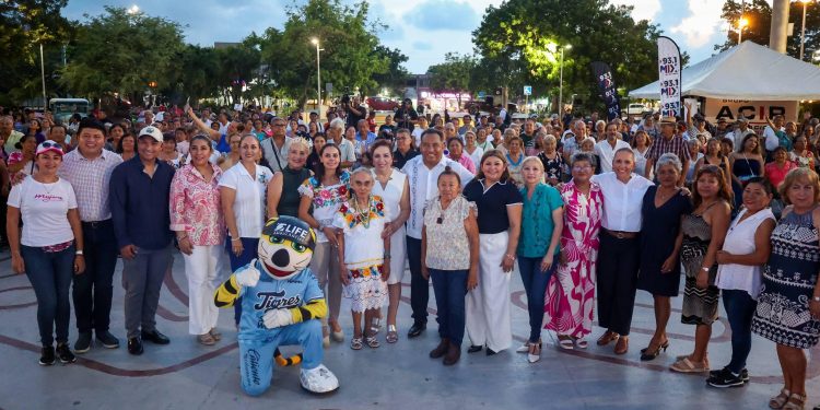 Ana Paty Peralta, dio el cierre oficial de la campaña “Abuelotón 2025