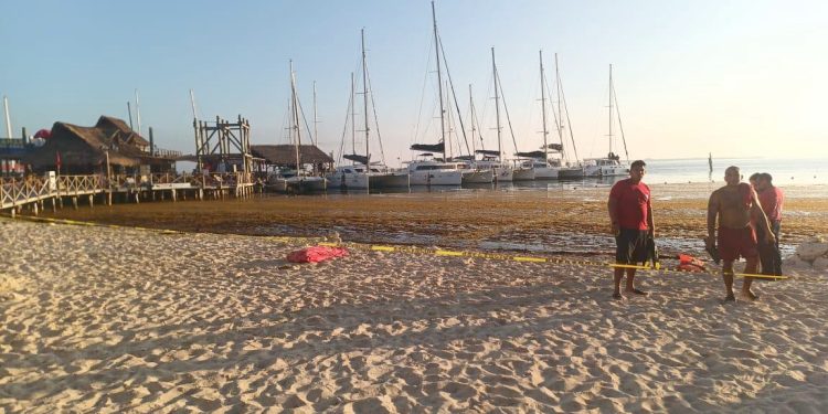 Joven pierde la vida tras ingresar al mar en Playa Tortugas
