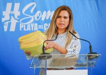 Detienen a exfuncionarios de la administración de Lili Campos en Playa del Carmen