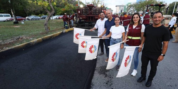 Avanza la rehabilitacion de la avenida Kabah en Cancun con inversion historica
