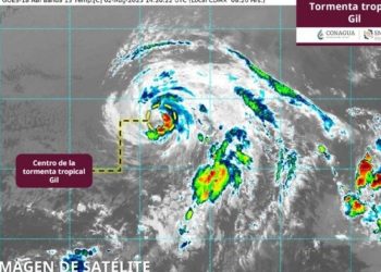 Gil se degrada a tormenta tropical y se aleja de las costas mexicanas