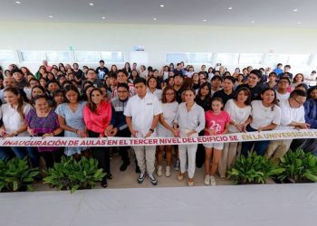 Inauguracion de aulas en la Universidad del Caribe Cancun mas espacios para la educacion