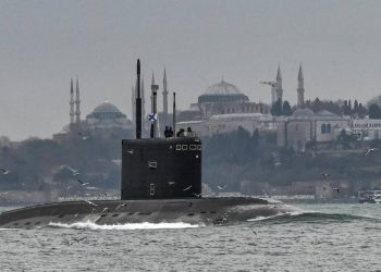 Trump mueve submarinos nucleares por amenazas rusas