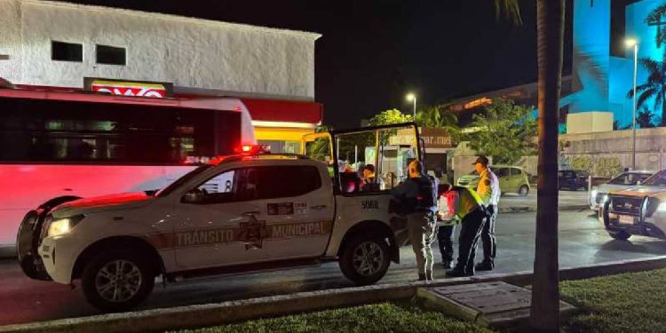 Turista muere atropellada en el bulevar Kukulcán
