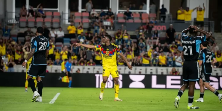 Jugadores del Club América reaccionan tras la eliminación en Leagues Cup 2025