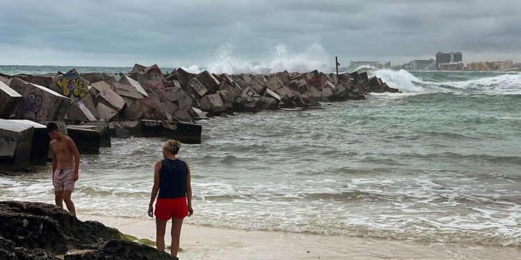 Quintana Roo a “salvo” de ciclones pese a alerta en el Caribe