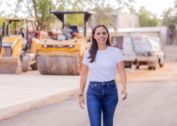 Ana Paty Peralta regulariza y lleva obras para el bienestar de colonias en Benito Juárez