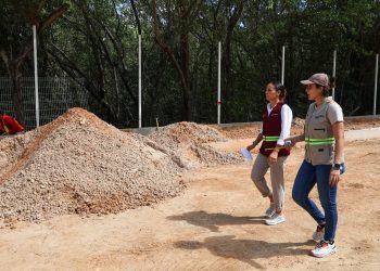 Supervisan avances de la reconstrucción de pavimento en la Calle 82, entre Bonampak y Calle 45-A de Cancún