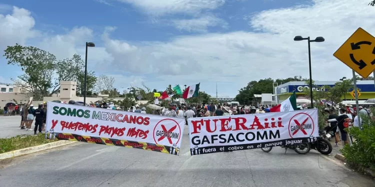 Ciudadanos exigen playas públicas libres en Tulum