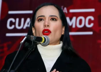 UIF investiga empresas de Sandra Cuevas por lavado de dinero