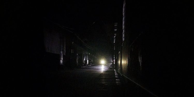 Cuba en la oscuridad: Suministro eléctrico se cae en todo el país