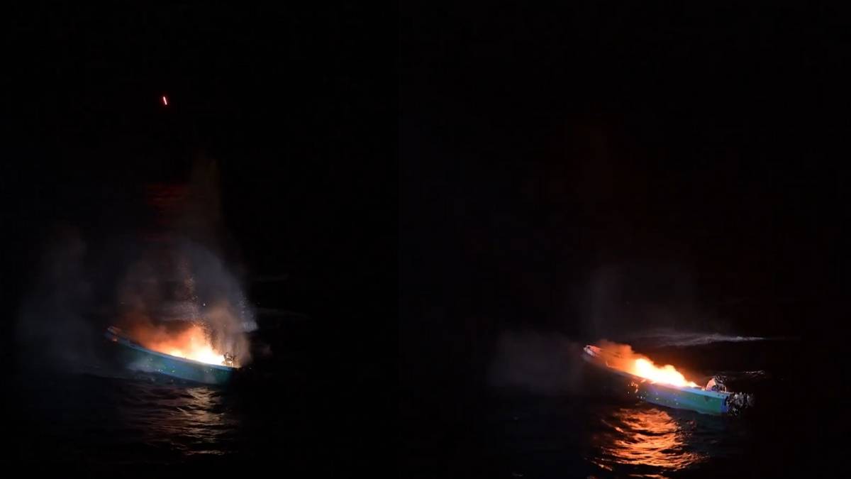 Interceptan embarcacion y la incendian en pleno operativo Serpiente del Pacifico
