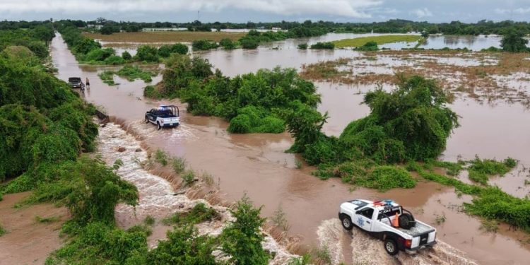 Inundaciones en Nayarit Gobierno activa operativo de apoyo en Acaponeta y Tecuala