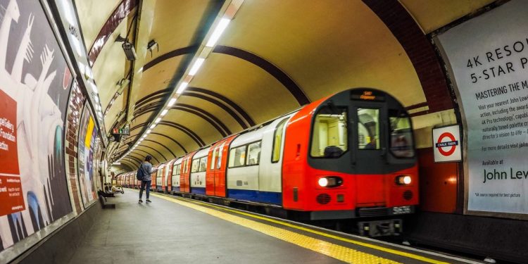 Metro de Londres entra en huelga