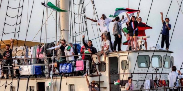Mexicanos se unen a la flotilla rumbo a Gaza