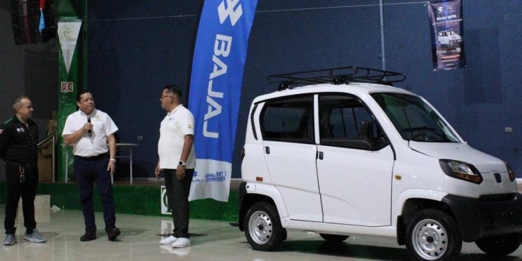 Nuevos taxis en Cancun generan polemica Usuarios cuestionan seguridad