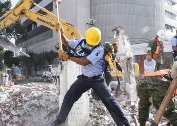 SEMAR refuerza su compromiso con Mexico en el Segundo Simulacro Nacional 2025
