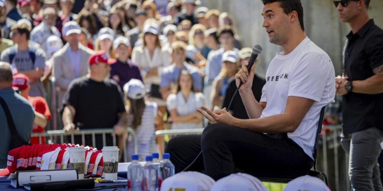Trágico final: Trump anuncia muerte del activista Charlie Kirk
