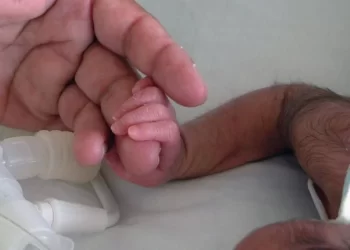 Detienen a mujer por abandono de recién nacida en Jalisco